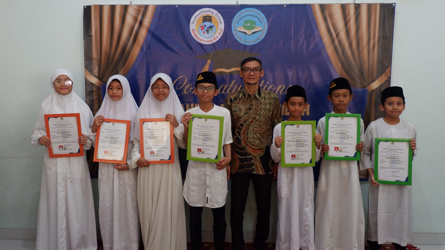 Penyerahan ijazah